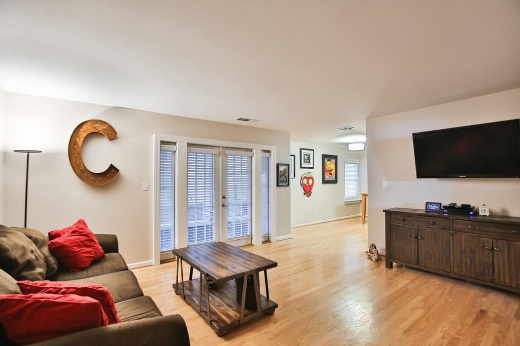2 bedroom, 1,060 sq ft condominium sold at 1445 Monroe Drive A8, Atlanta, GA 30324