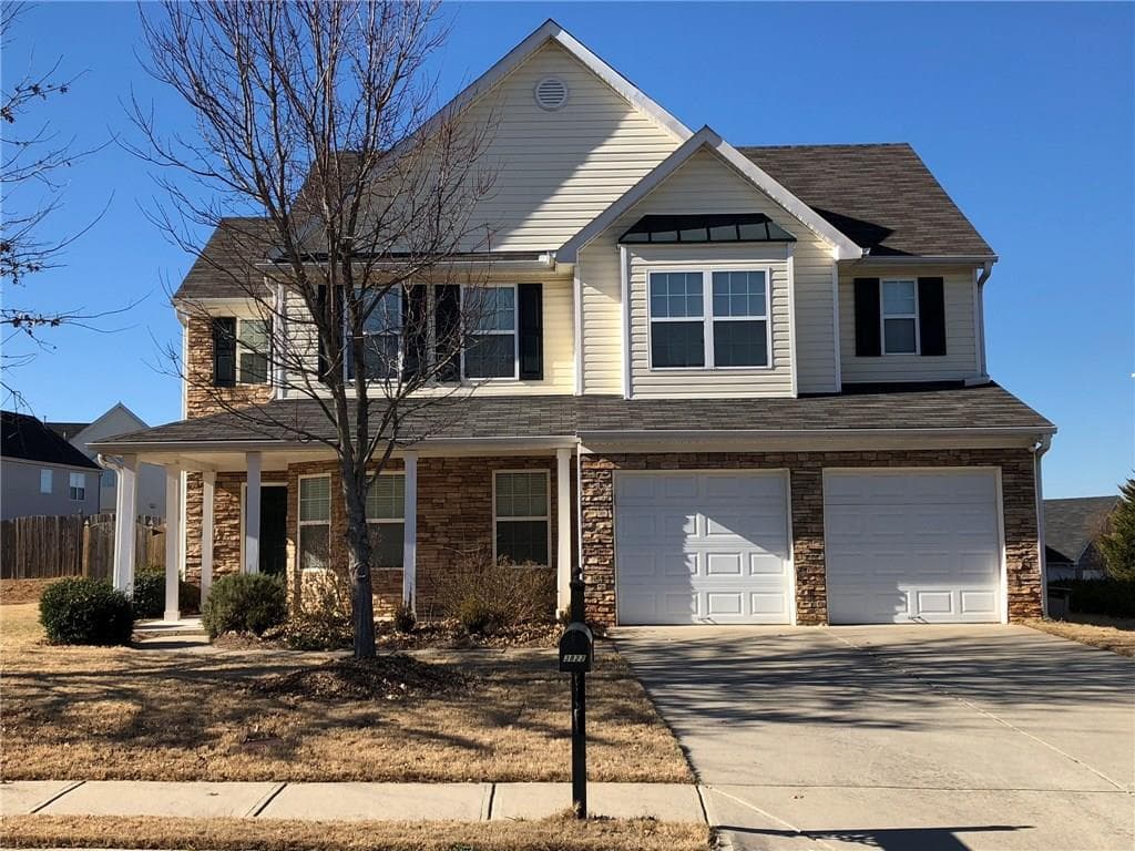 4 bedroom, 2,330 sq ft single family residence sold at 3822 Roxberry Hill Lane, Buford, GA 30518
