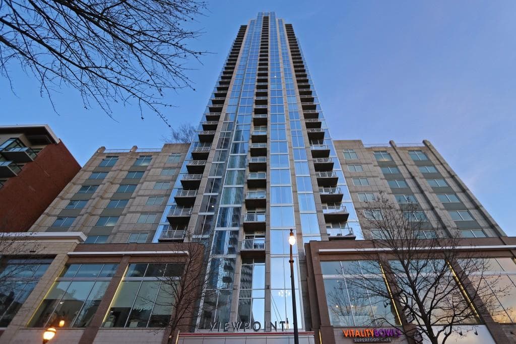 2 bedroom, 1,148 sq ft condominium sold at 855 Peachtree Street 2303, Atlanta, GA 30308
