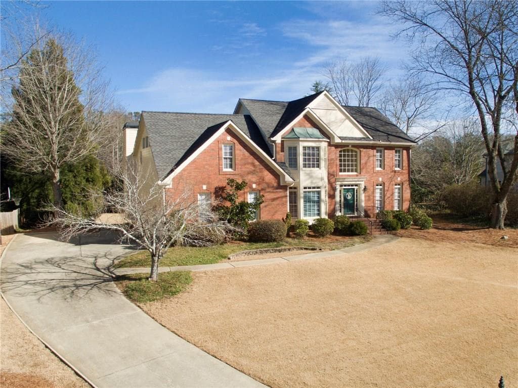 4 bedroom, 4,783 sq ft single family residence sold at 4634 Featherstone Pass, Roswell, GA 30075