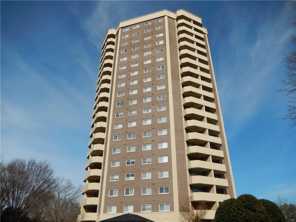1501 Clairmont Road 1812, Decatur, GA 30033 — most recent listing photo