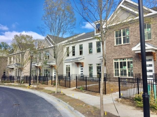 3 bedroom, 2,700 sq ft townhouse sold at 263 Franklin Road, Atlanta, GA 30342