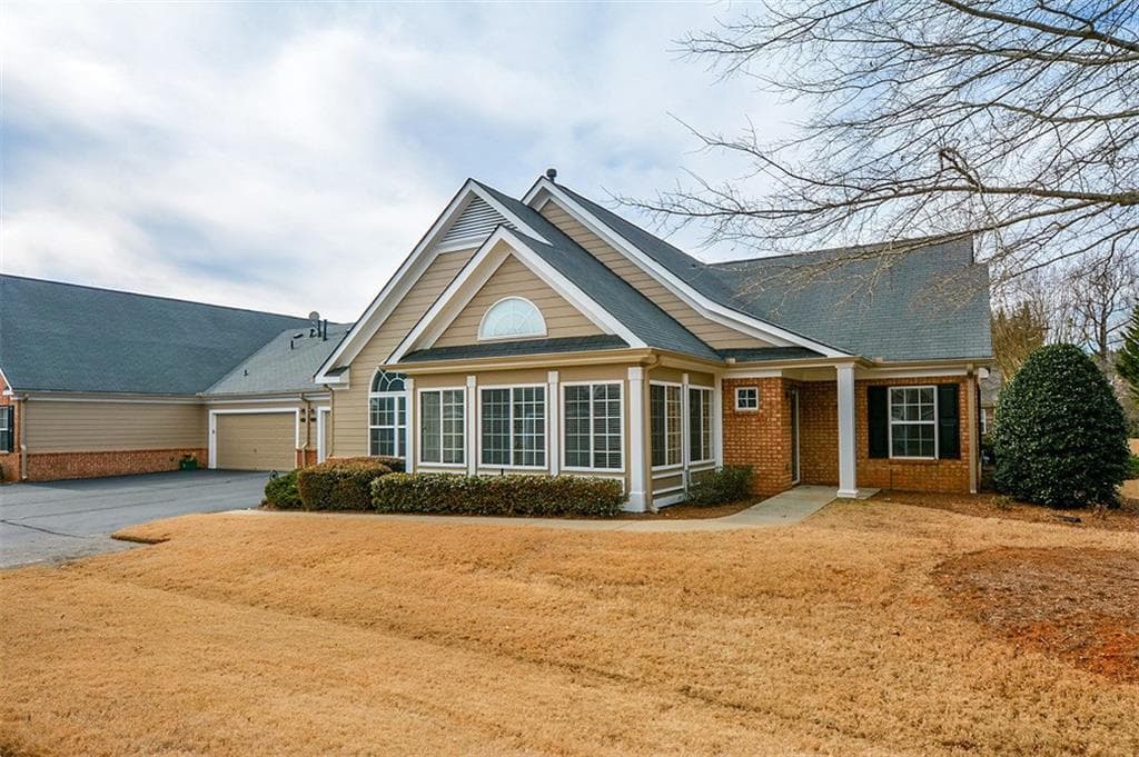 2 bedroom, 1,550 sq ft condominium sold at 1200 SWEET APPLE Circle, Alpharetta, GA 30004