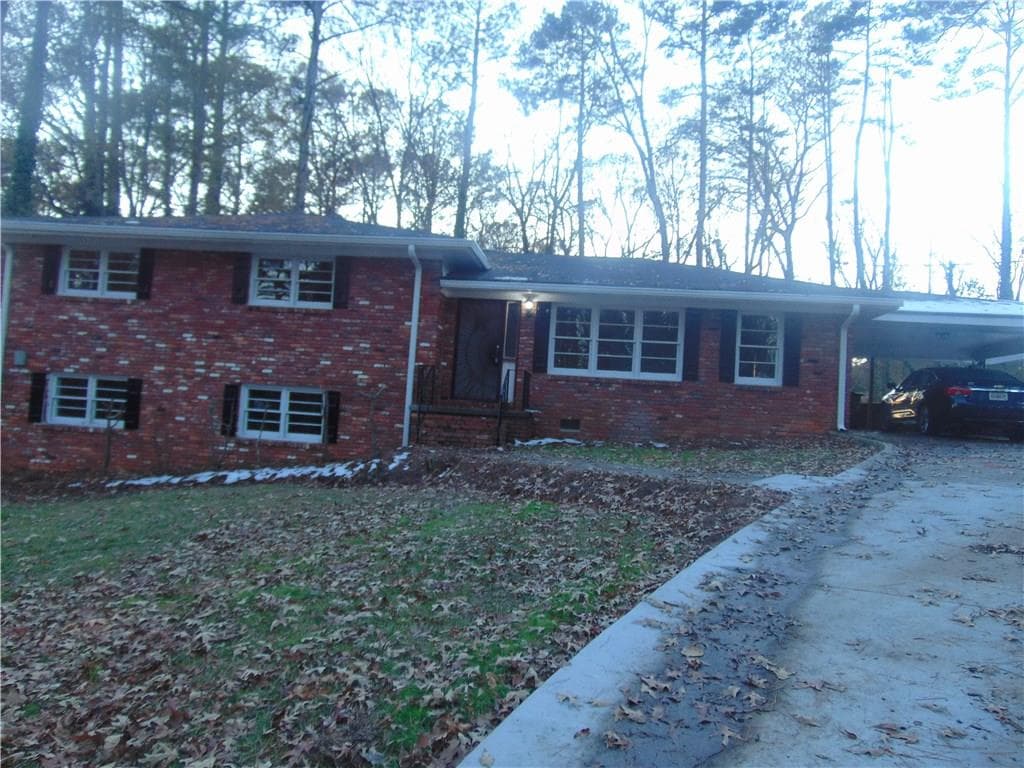 3 bedroom, 1,765 sq ft single family residence sold at 2846 Clearwater Road, Atlanta, GA 30331