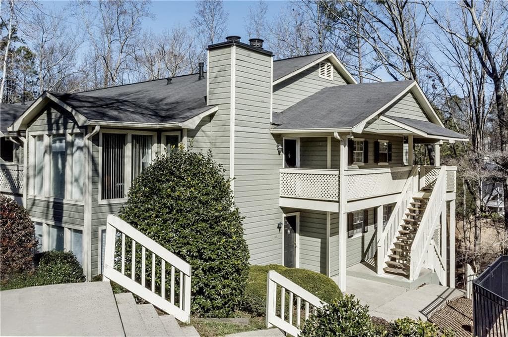 807 Vicksburg Place, Sandy Springs, GA 30350 — most recent listing photo