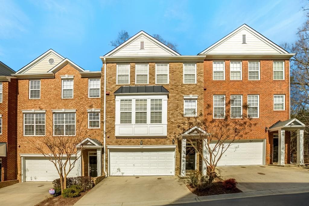 4702 Creekside Villas Way 4702, Smyrna, GA 30082 — most recent listing photo