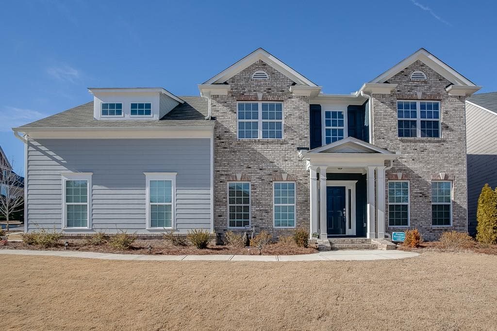 4 bedroom, 2,849 sq ft single family residence sold at 3004 Home Town Court, Buford, GA 30519