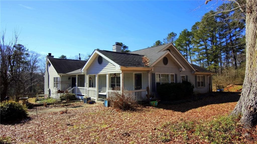 3 bedroom, 2,503 sq ft single family residence sold at 15585 Thompson Road, Milton, GA 30004