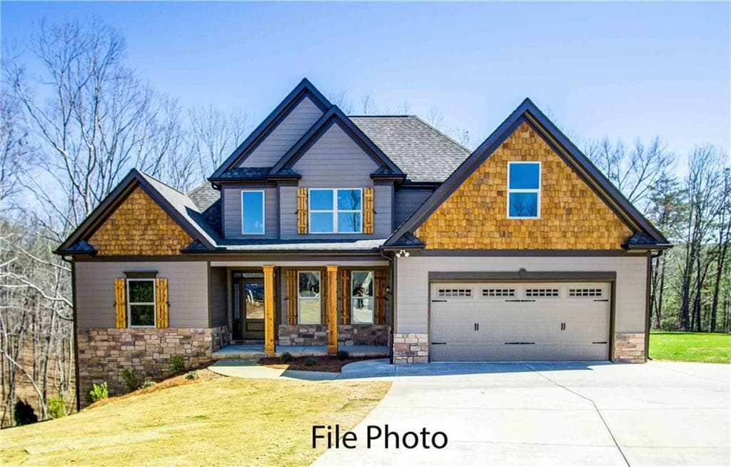3 bedroom, 2,116 sq ft single family residence sold at 944 Whistler Lane, Canton, GA 30114