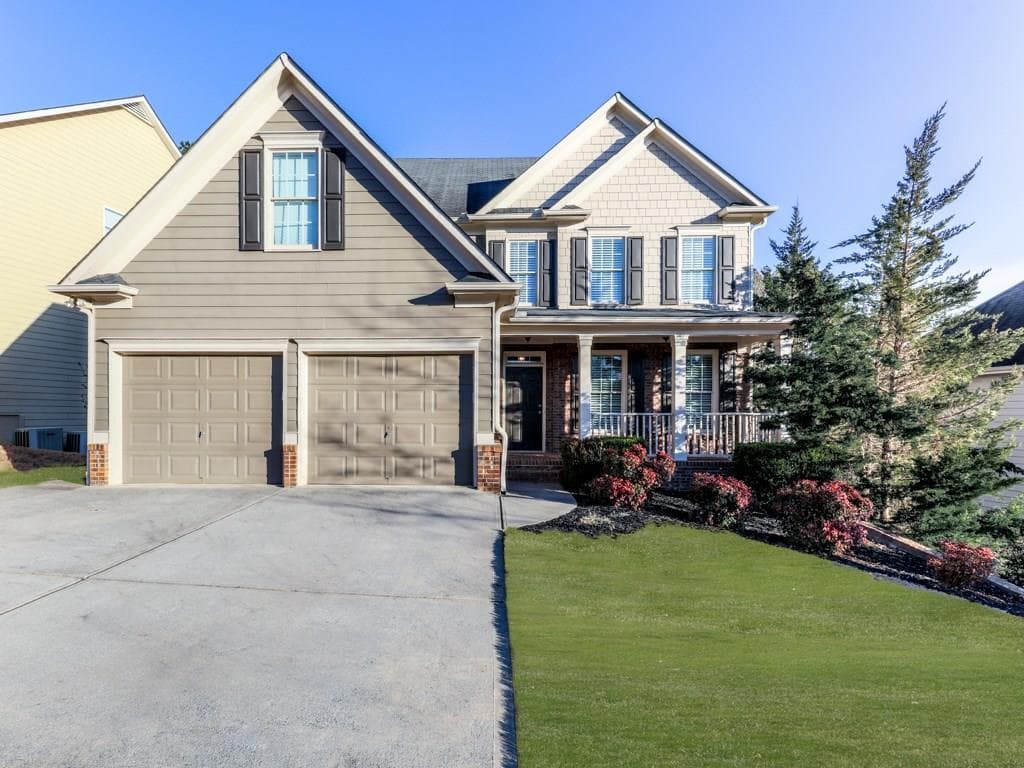 4 bedroom, 3,201 sq ft single family residence sold at 558 Blackberry Run Trail, Dallas, GA 30132