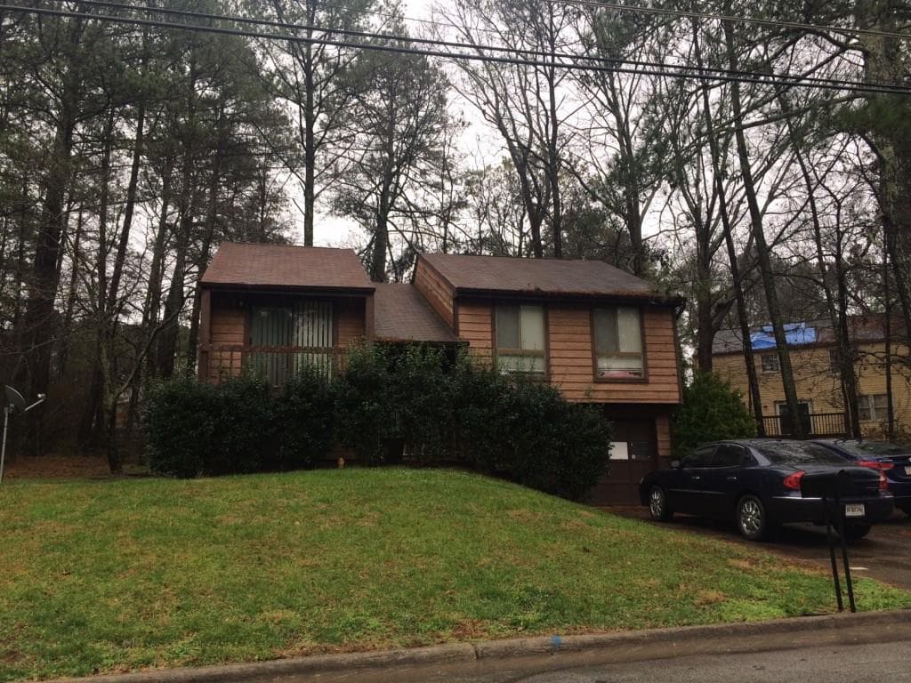 4815 White Oak Trail, Stone Mountain, GA 30088 — most recent listing photo