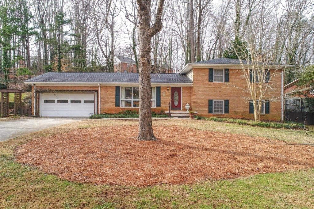 4 bedroom single family residence sold at 771 HOLLY Drive, Gainesville, GA 30501