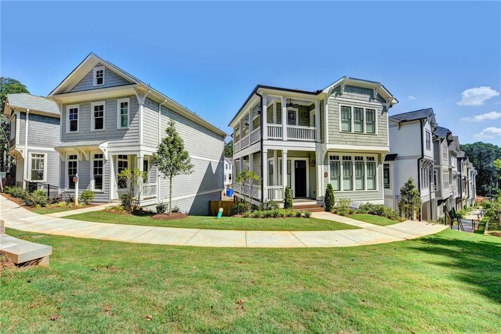794 Grove Bend, Decatur, GA 30030 — most recent listing photo