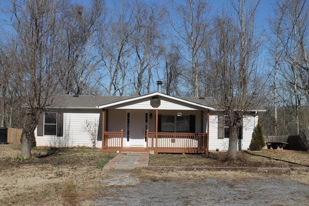 4 bedroom single family residence sold at 179 Carolyn Court, Acworth, GA 30101