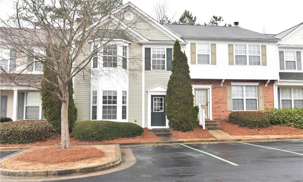 2724 Ashleigh Lane, Alpharetta, GA 30004 — most recent listing photo