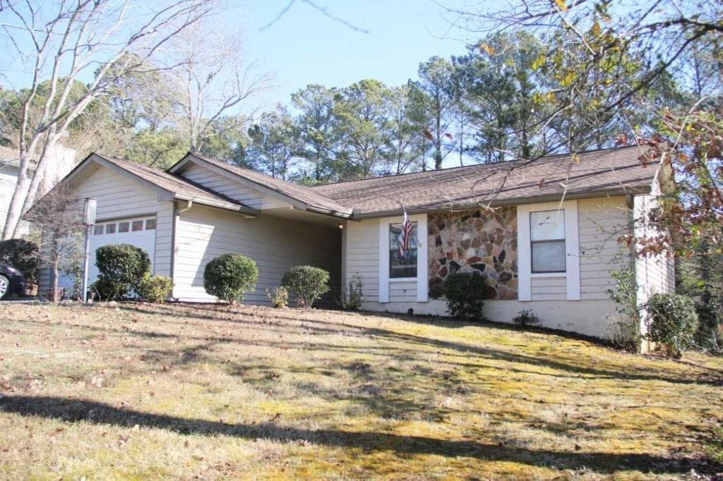 445 Ansley Drive, Roswell, GA 30076 — most recent listing photo