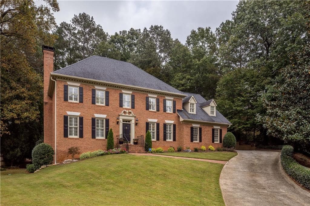7800 Landowne Drive, Sandy Springs, GA 30350 — most recent listing photo