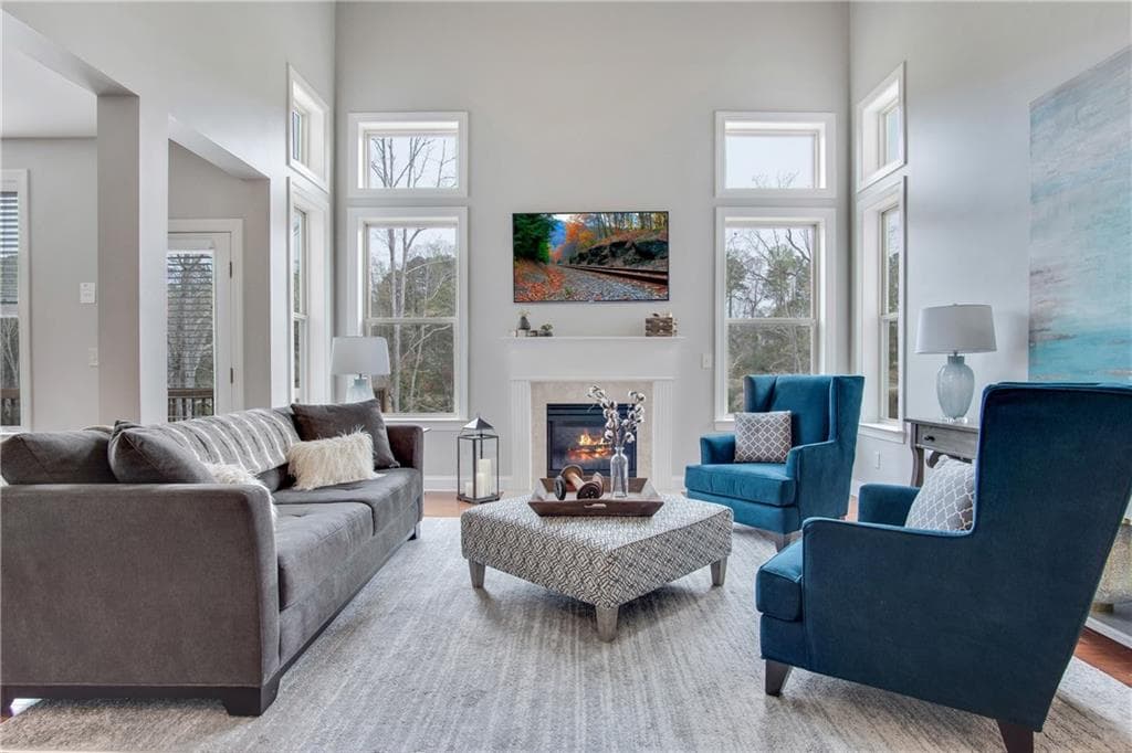 5 bedroom, 4,484 sq ft single family residence sold at 1090 Ashley Manor Drive, Roswell, GA 30075