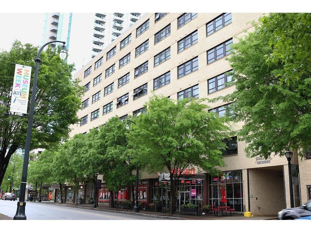 1 bedroom, 1,070 sq ft condominium sold at 878 Peachtree Street 712, Atlanta, GA 30309