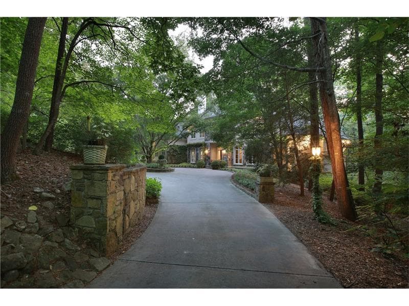 1840 Ridgefield Drive, Roswell, GA 30075 — most recent listing photo