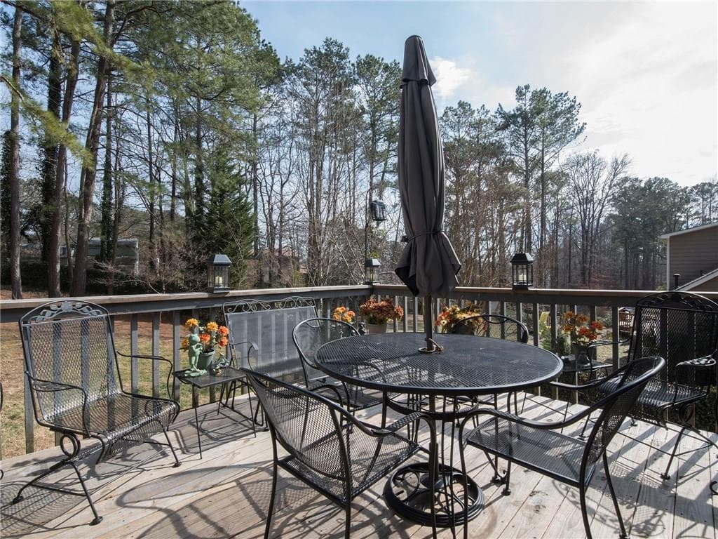 729 Creek Trail, Kennesaw, GA 30144 — most recent listing photo