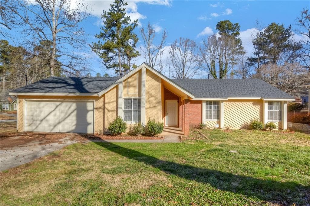 2183 Leslie Brook Drive, Decatur, GA 30035 — most recent listing photo