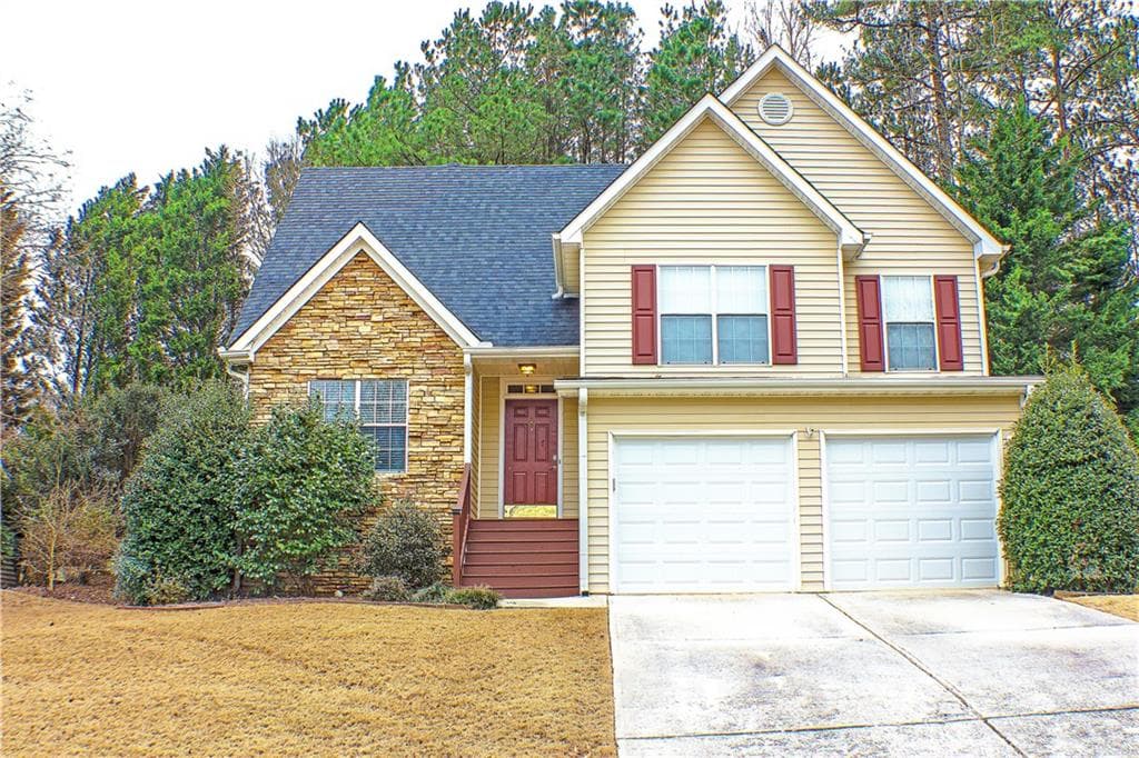 3 bedroom, 2,322 sq ft single family residence sold at 1620 Rushing River Way, Suwanee, GA 30024