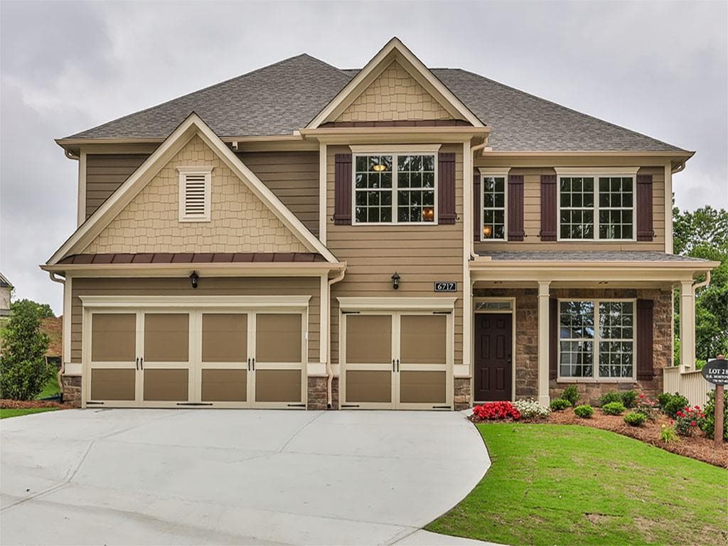 5 bedroom, 3,363 sq ft single family residence sold at 6717 Lazy Overlook Court, Flowery Branch, GA 30542