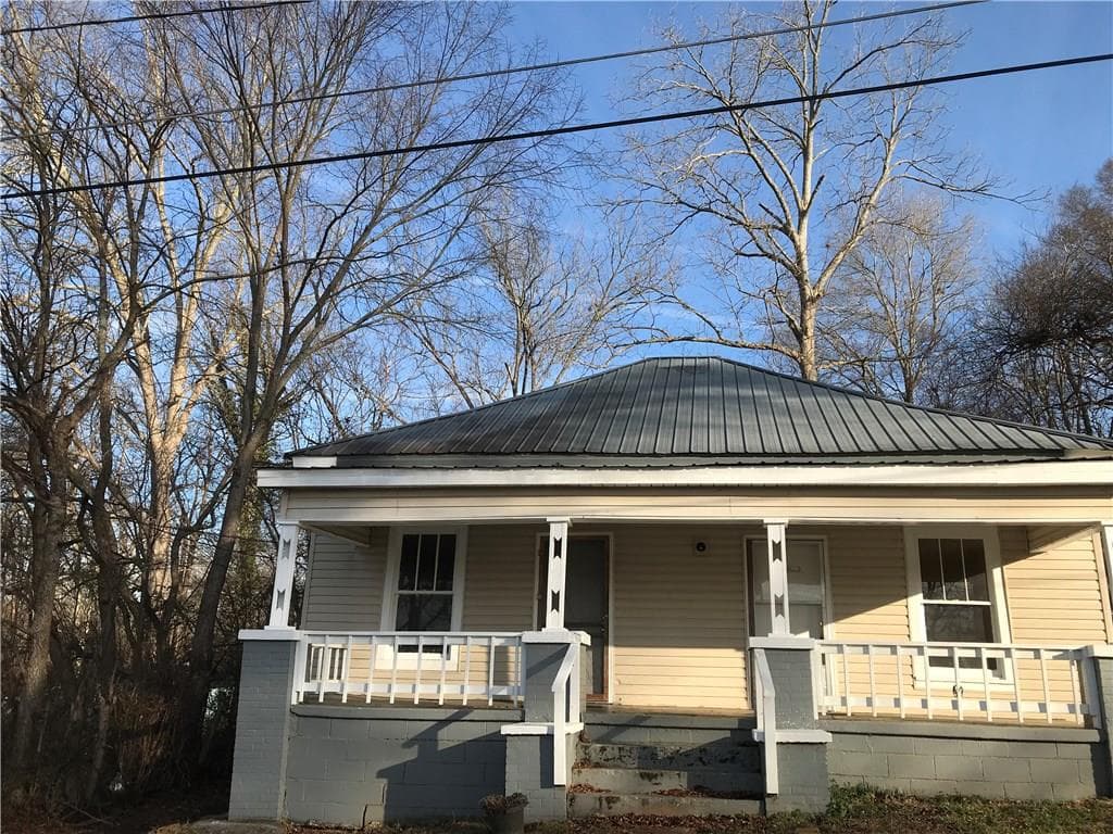319 Marietta Street, Cedartown, GA 30125 — most recent listing photo