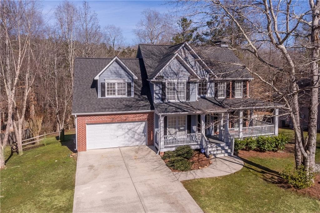 5 bedroom, 2,244 sq ft single family residence sold at 383 Heights Lane, Acworth, GA 30101