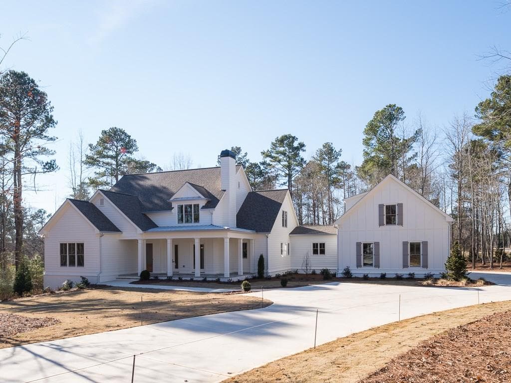 5 bedroom, 3,880 sq ft single family residence sold at 1391 Old Lathemtown Road, Canton, GA 30115