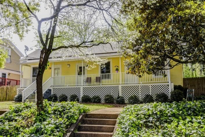 2 bedroom, 1,568 sq ft single family residence sold at 2964 Layton Avenue, Atlanta, GA 30318