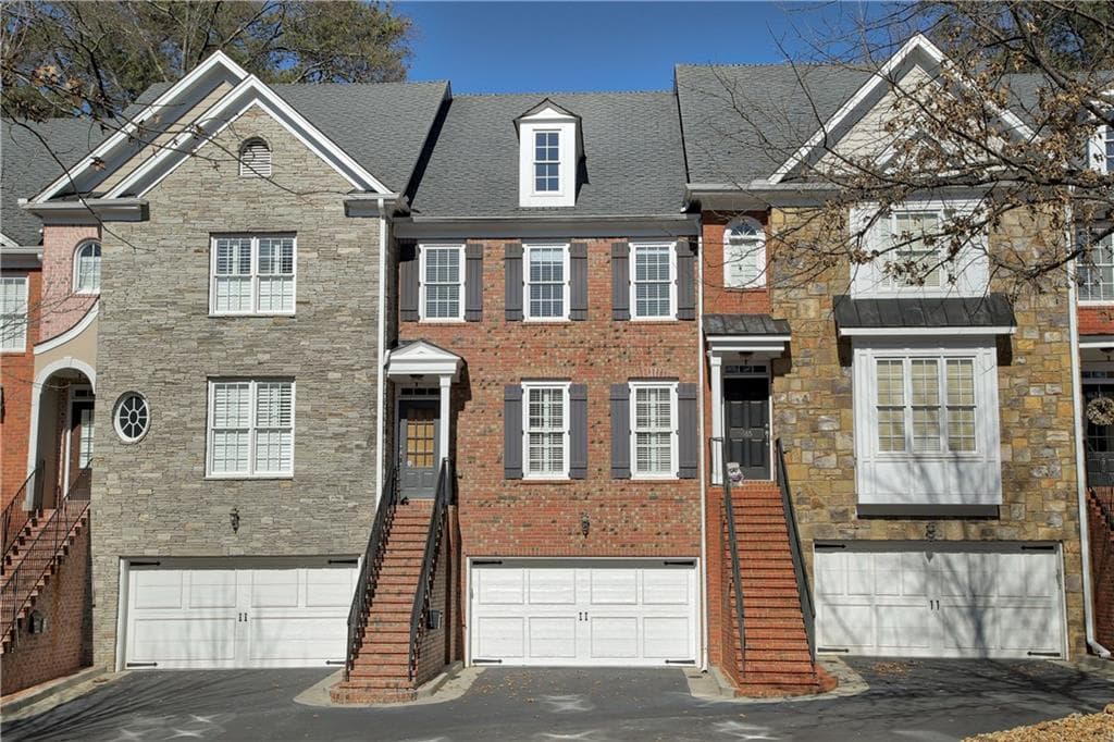 157 Chemin De Vie, Sandy Springs, GA 30342 — most recent listing photo