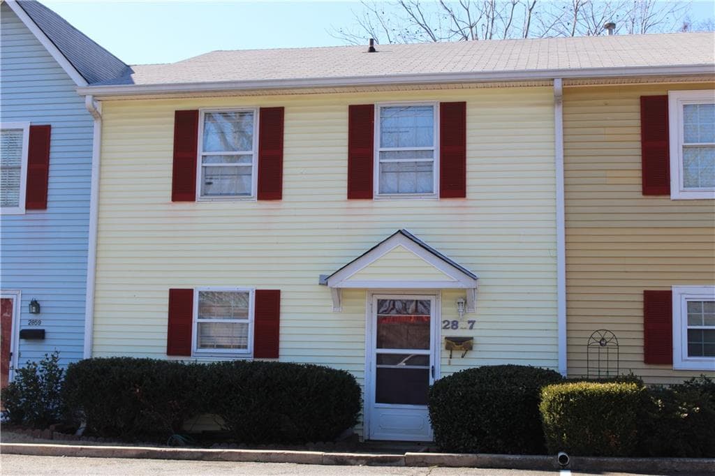 3 bedroom, 1,452 sq ft condominium sold at 2857 Spring Villa Lane, Smyrna, GA 30080