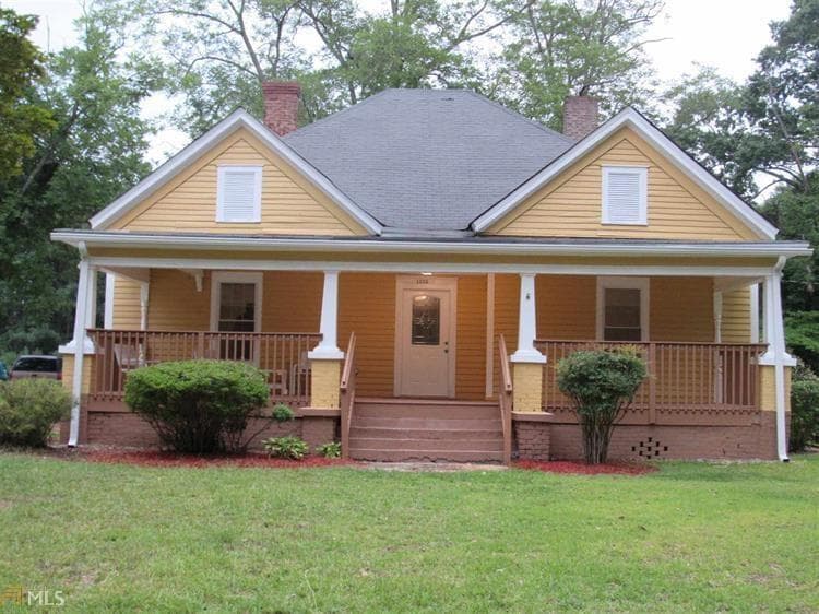 1215 S Madison Avenue, Monroe, GA 30655 — most recent listing photo