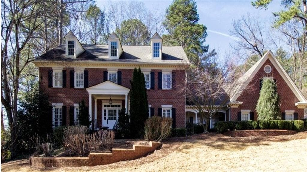 9270 Chandler Bluff, Alpharetta, GA 30022 — most recent listing photo