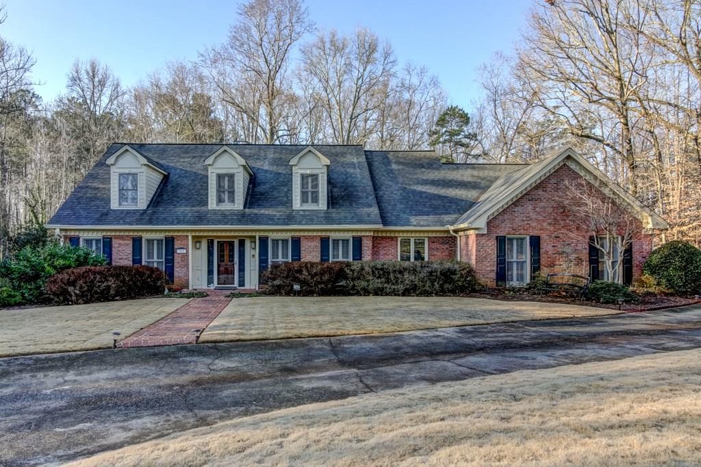 740 Ashcreek Court, Roswell, GA 30075 — most recent listing photo