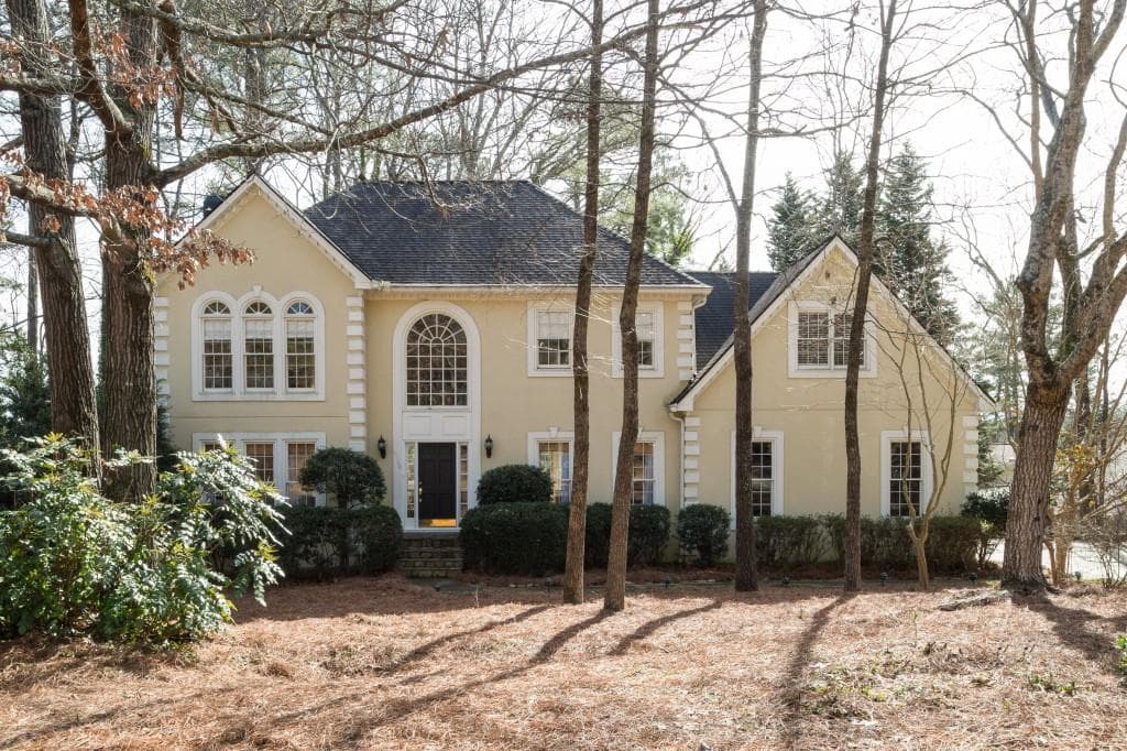 4 bedroom, 2,550 sq ft single family residence sold at 5150 Cameron Forest Parkway, Alpharetta, GA 30022
