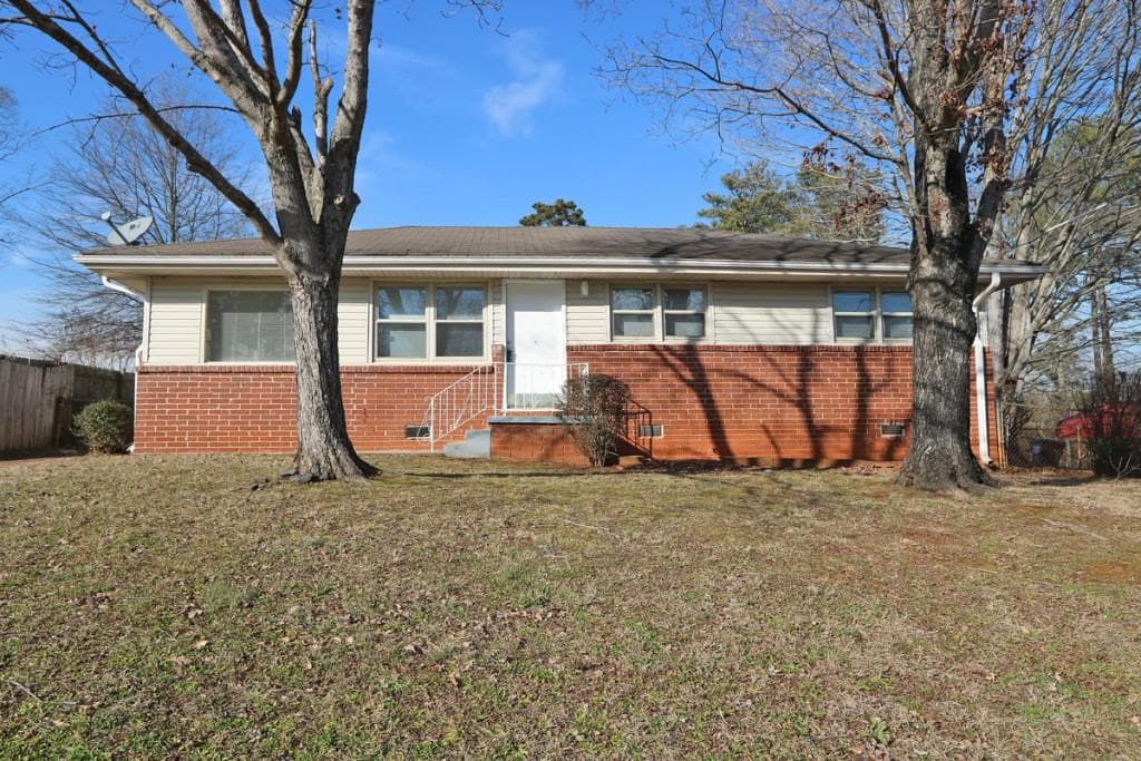202 Rockin Hill Drive, Marietta, GA 30060 — most recent listing photo
