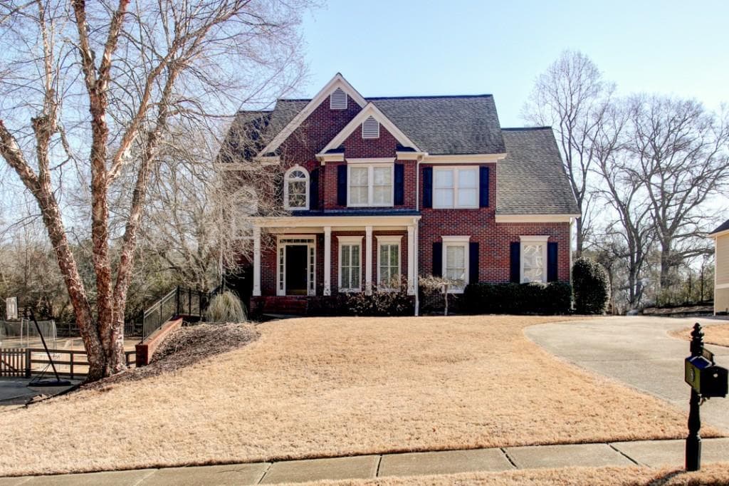 4 bedroom, 1,959 sq ft single family residence sold at 2038 Woodside Park Drive, Woodstock, GA 30188