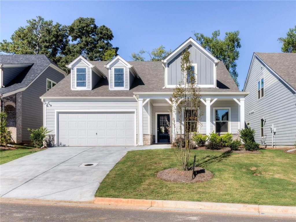 3 bedroom, 2,208 sq ft single family residence sold at 219 Hickory Chase, Canton, GA 30115
