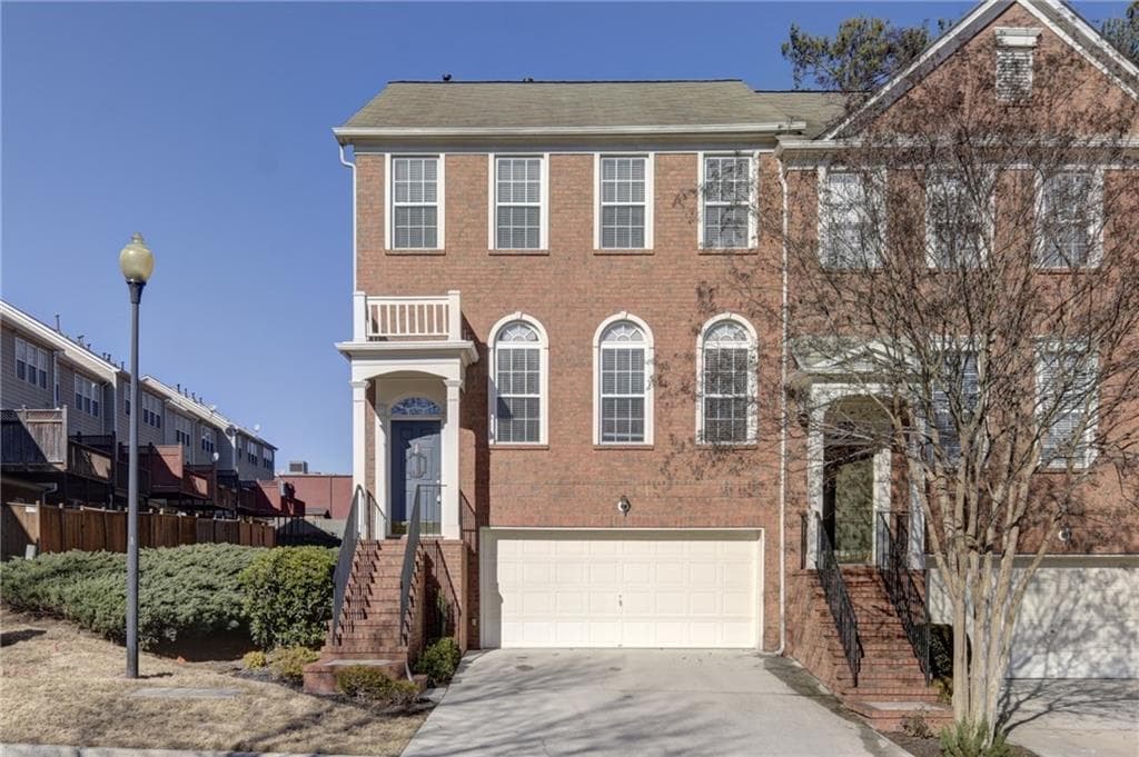 3 bedroom, 2,208 sq ft townhouse sold at 2441 BRIDLEWOOD Drive 6, Atlanta, GA 30339