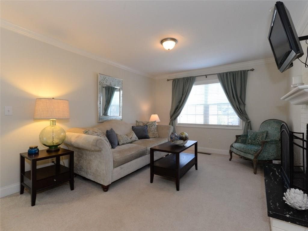 2 bedroom, 1,526 sq ft condominium sold at 750 Dalrymple Road L1, Atlanta, GA 30328