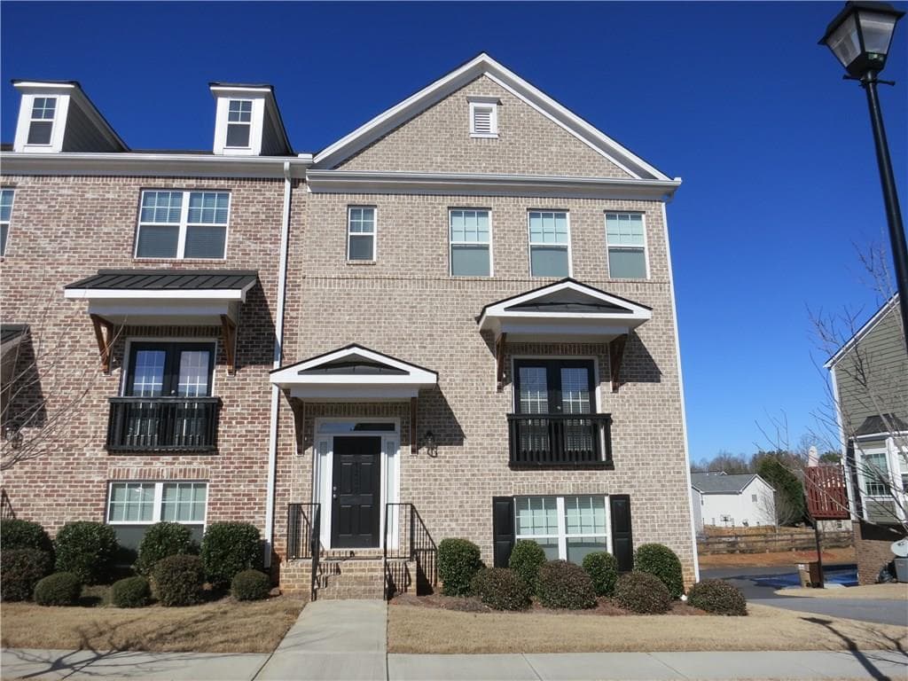 1233 Park Pass Way, Suwanee, GA 30024 — most recent listing photo