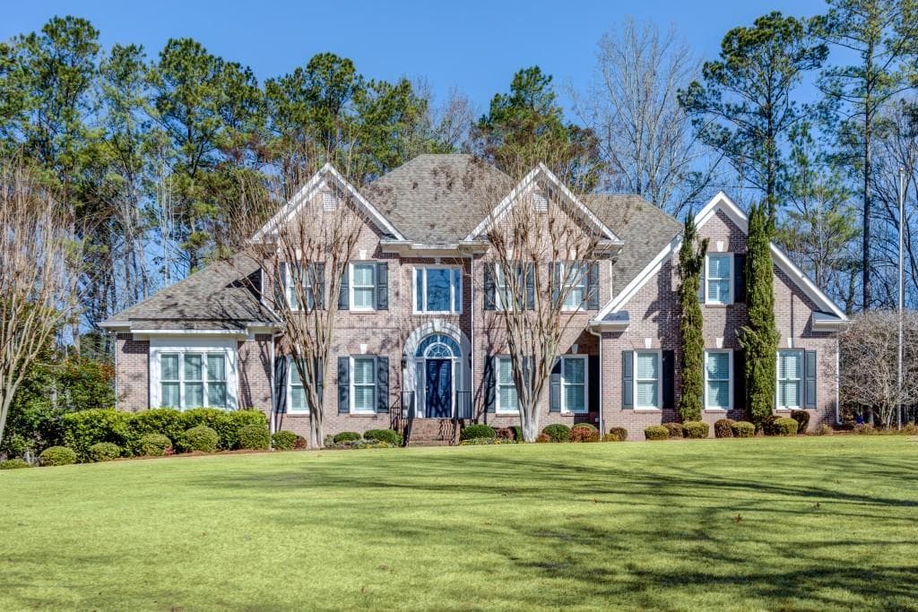 5 bedroom, 5,480 sq ft single family residence sold at 2808 Spreading Oaks Drive, Acworth, GA 30101