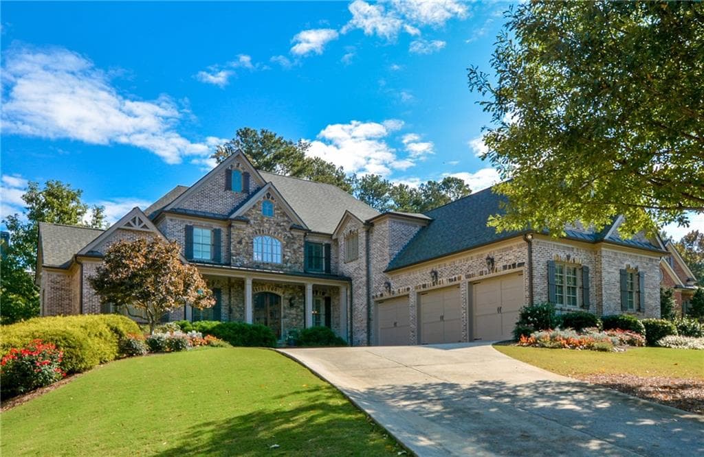 2910 Lassiter Manor Drive, Marietta, GA 30062 — most recent listing photo