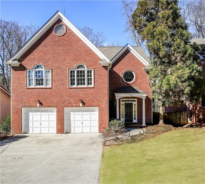 6 bedroom, 3,384 sq ft single family residence sold at 1016 Burton Drive, Atlanta, GA 30329