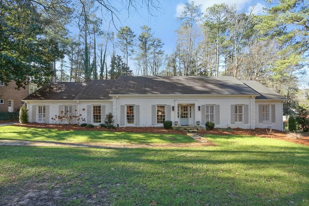 4 bedroom, 3,026 sq ft single family residence sold at 6180 Mountain Brook Way, Atlanta, GA 30328
