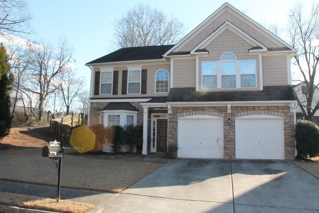 4 bedroom, 2,811 sq ft single family residence sold at 4499 Columbus Circle, Acworth, GA 30101