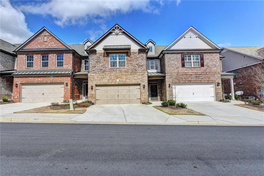 9868 Cameron Parc Circle, Johns Creek, GA 30022 — most recent listing photo